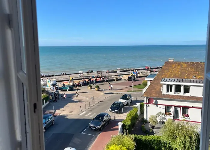 Belle Vue Sur La Mer